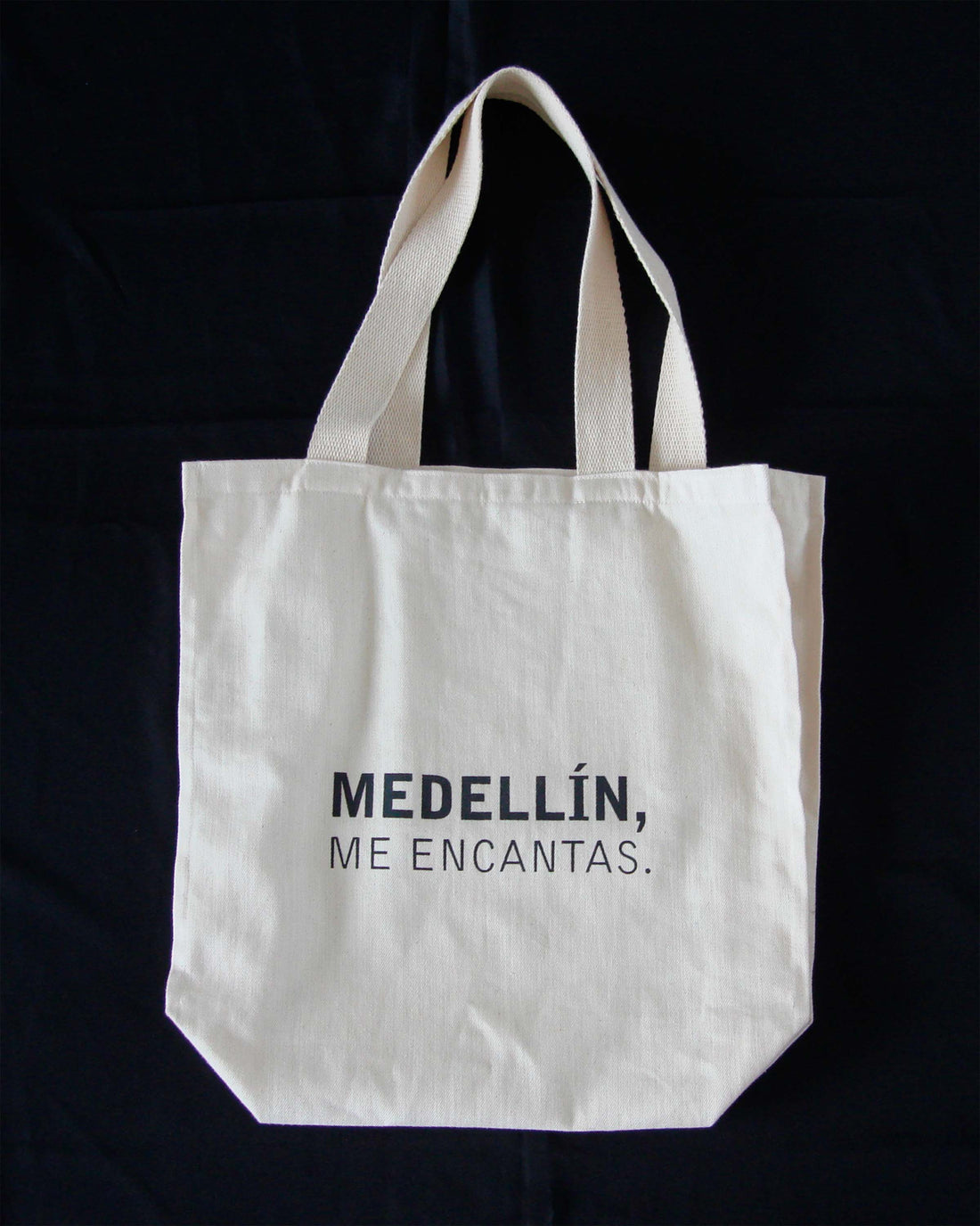 MEDELLÍN ME ENCANTAS TOTE BAG